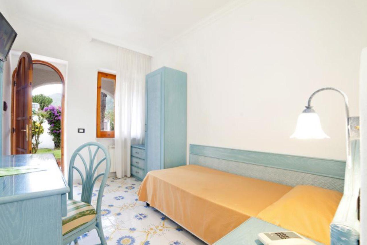 Park Hotel Terme Mediterraneo Forio  Екстер'єр фото